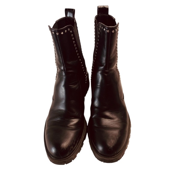 ZARA Studded Combat Moto Ankle Boots Black Slip On Faux Leather  EU39/US 8-8.5 - Picture 2 of 9